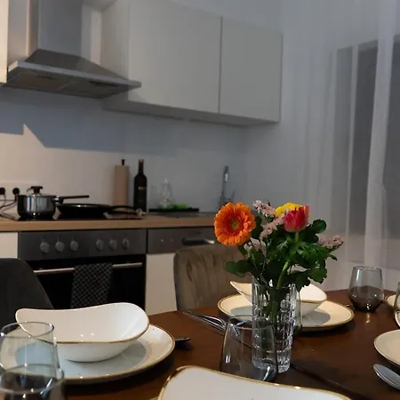 Doors Living Balcony 아파트